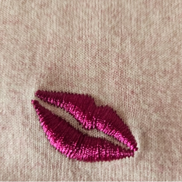 Talbots Paris Sweater Pink
embroidered 1X crew neck Knit Soft
French Details - Picture 8 of 8